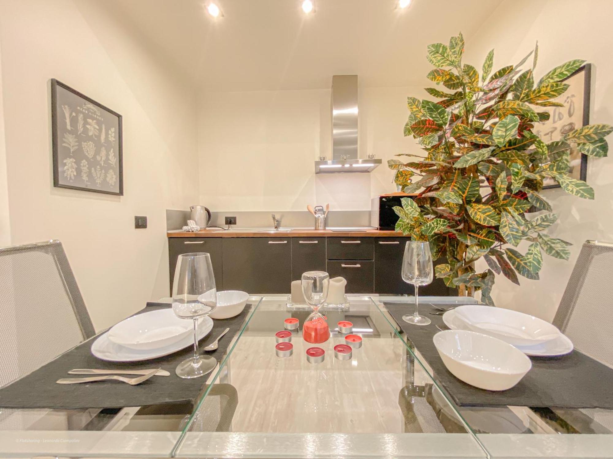 Paoli Suite Bosco Verticale - 15 Min From Duomo Milan Exterior photo